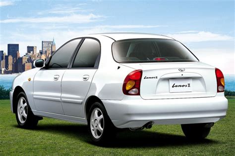 Daewoo Lanos 1.5 .